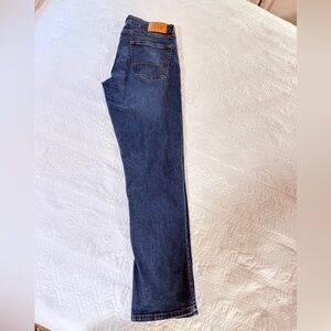 IZOD NWoT 34x32 Men’s Straight Jeans